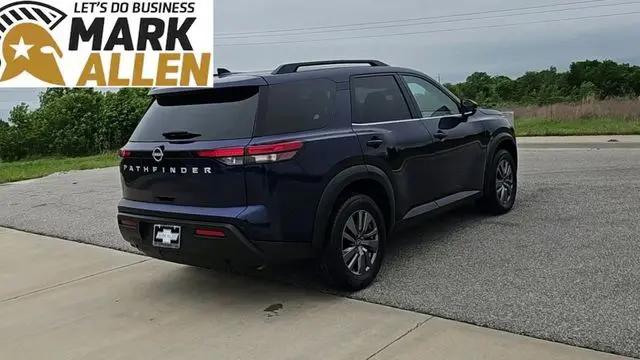 2025 Nissan Pathfinder SV FWD