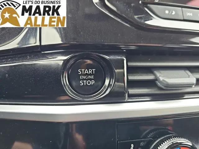 2025 Nissan Pathfinder SV FWD