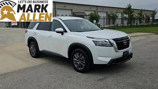 2025 Nissan Pathfinder SV FWD