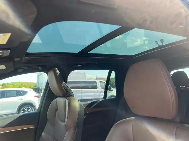 2024 Volvo XC90 B6 Plus Bright Theme 7-Seater