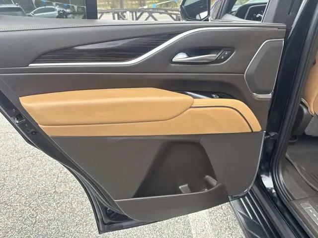 2022 Cadillac Escalade 4WD Sport