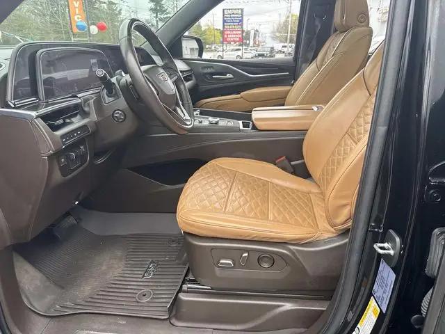2022 Cadillac Escalade 4WD Sport