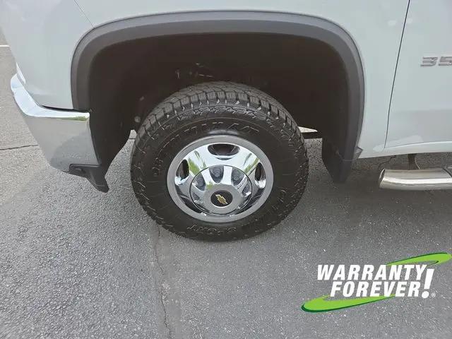 2023 Chevrolet Silverado 3500HD 4WD Crew Cab Long Bed LT