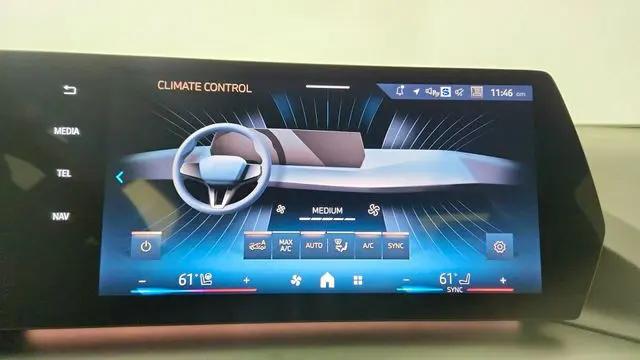 2026 BMW Coupe 228i