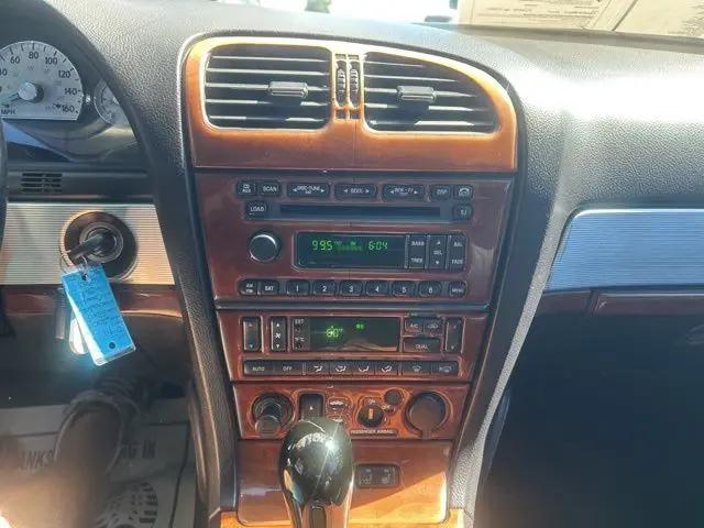 2004 Ford Thunderbird Premium