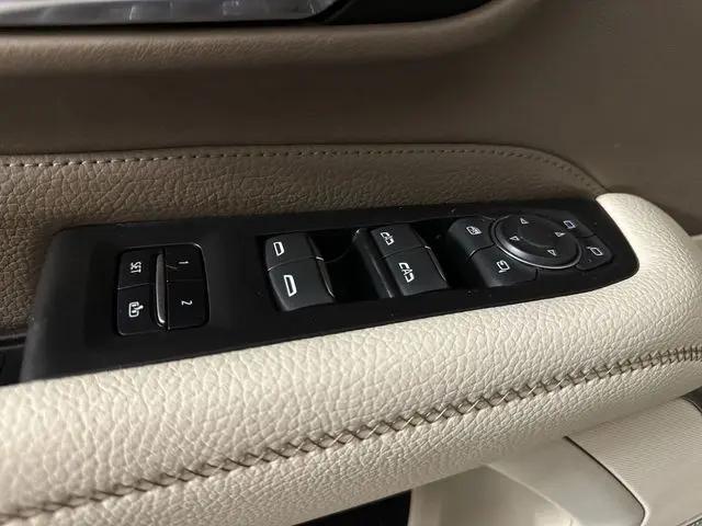 2021 GMC Yukon XL 4WD Denali