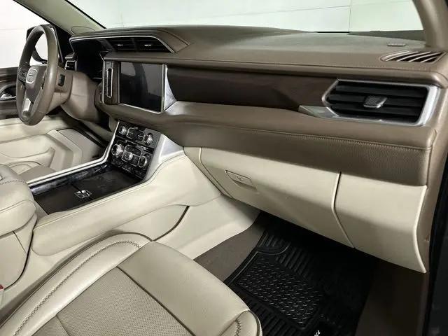 2021 GMC Yukon XL 4WD Denali