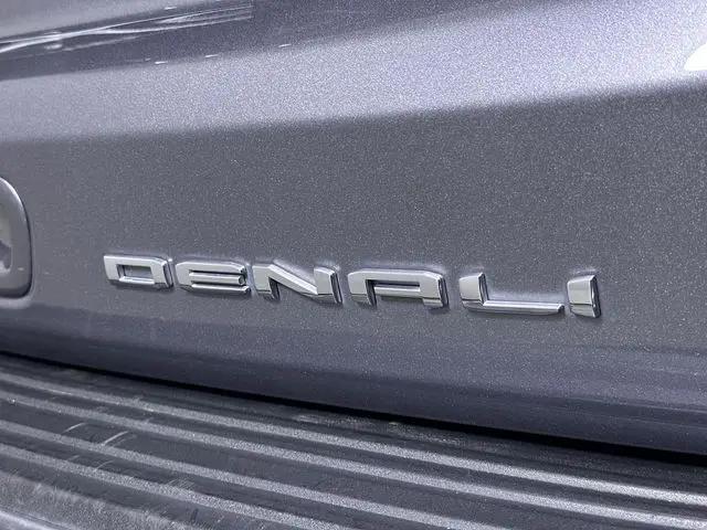 2021 GMC Yukon XL 4WD Denali