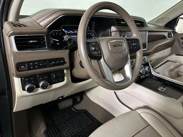 2021 GMC Yukon XL 4WD Denali
