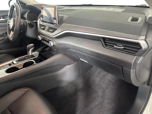2023 Nissan Altima SR Intelligent AWD