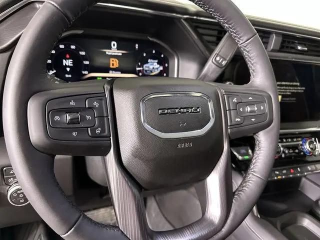 2026 GMC Sierra 2500HD Crew Cab, Standard Bed, Denali Ultimate, 4WD
