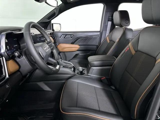 2026 GMC Canyon AT4, 4WD