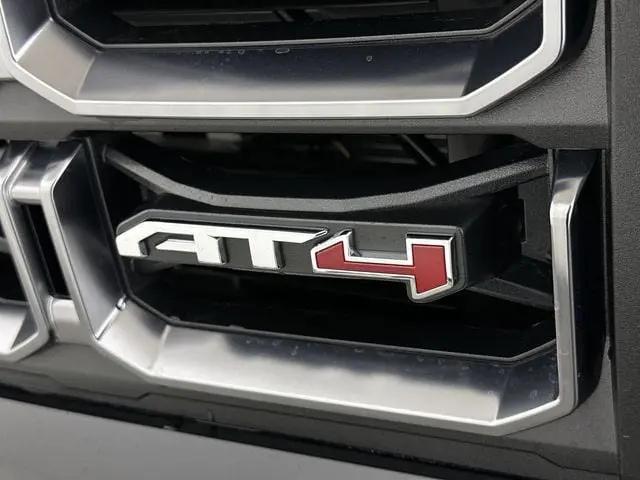 2026 GMC Canyon AT4, 4WD
