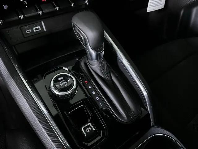 2026 GMC Canyon Elevation, 4WD