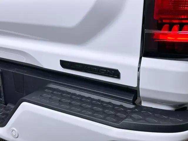2026 GMC Canyon Elevation, 4WD
