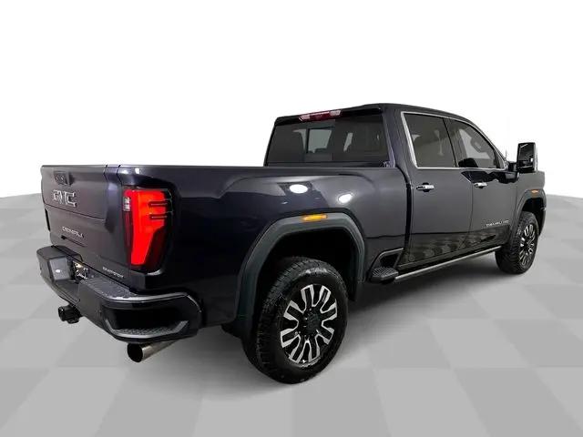2026 GMC Sierra 2500HD Crew Cab, Standard Bed, Denali Ultimate, 4WD