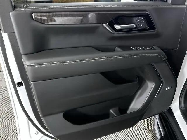 2026 GMC Yukon XL 4WD Elevation