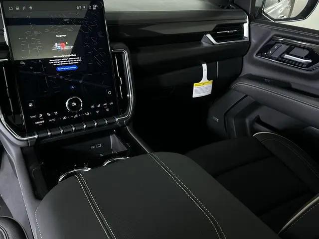2026 GMC Yukon XL 4WD Elevation