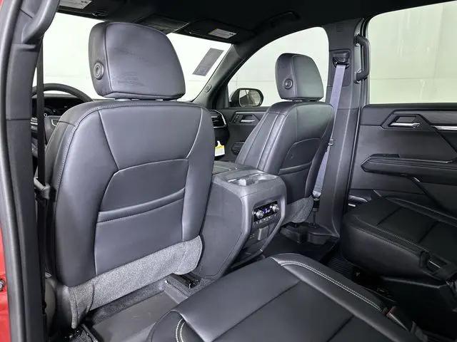 2026 GMC Acadia Elevation FWD