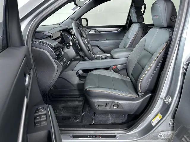 2026 GMC Acadia AT4 AWD