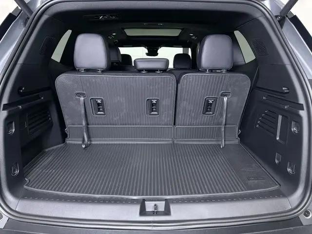 2026 GMC Acadia AT4 AWD