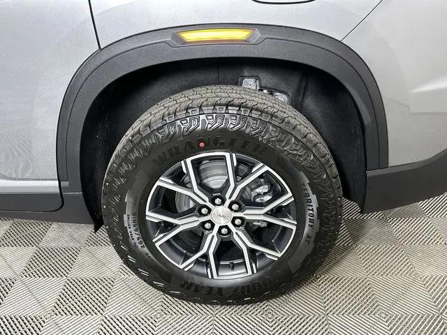 2026 GMC Acadia AT4 AWD