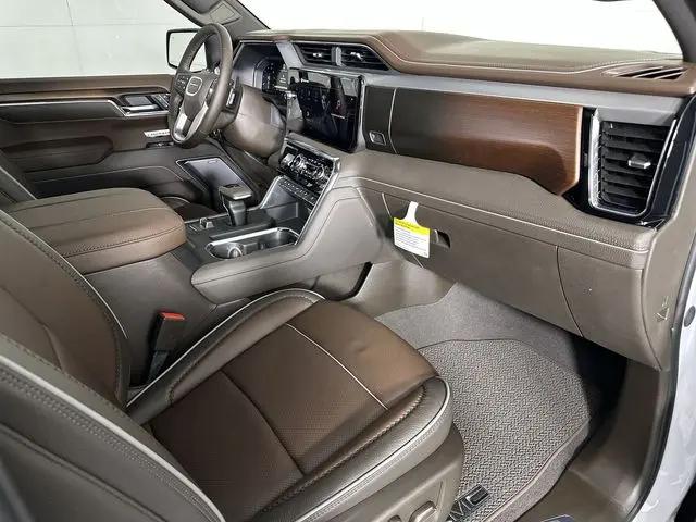 2026 GMC Sierra 1500 Crew Cab, Short Bed, Denali, 4WD