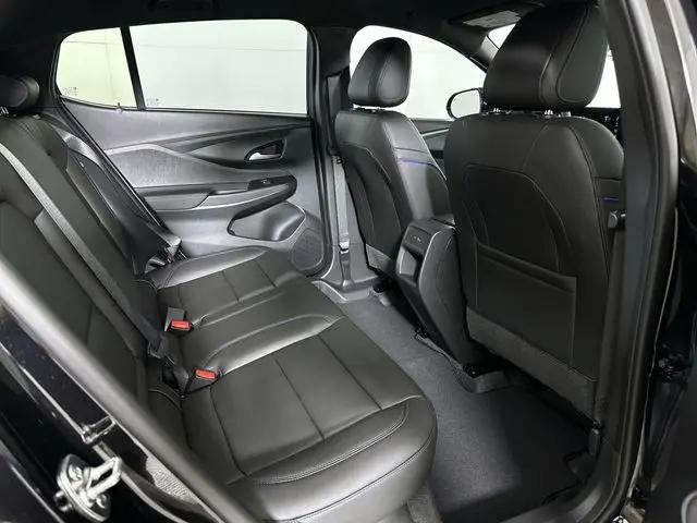 2026 Buick NV Sport Touring FWD