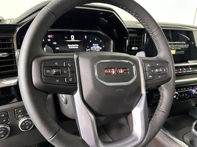 2026 GMC Sierra 1500 Crew Cab, Short Bed, SLT, 4WD