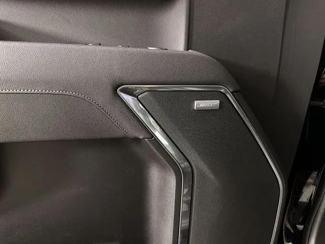 2026 GMC Sierra 1500 Crew Cab, Short Bed, SLT, 4WD