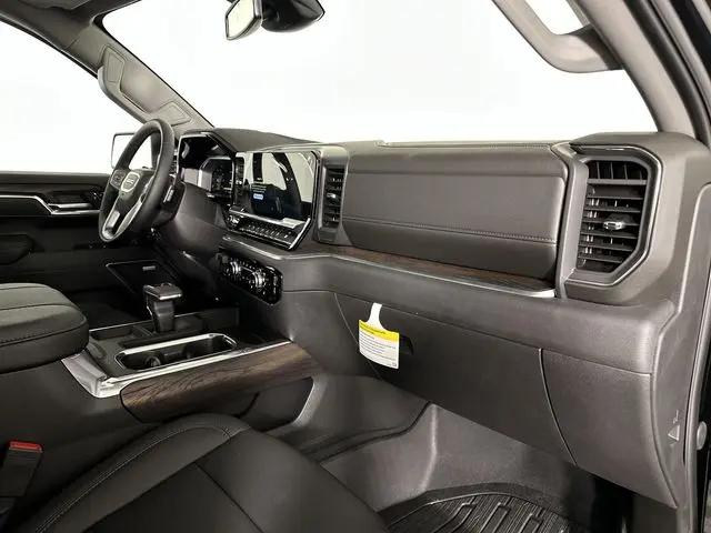 2026 GMC Sierra 1500 Crew Cab, Short Bed, SLT, 4WD