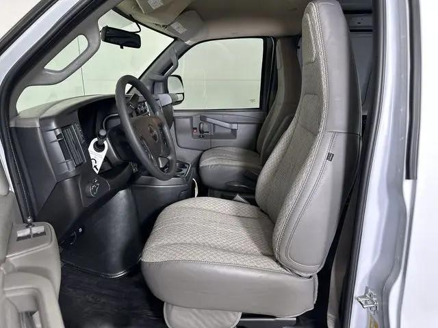 2026 GMC Savana Cargo 3500 Extended Wheelbase, Work Van, RWD