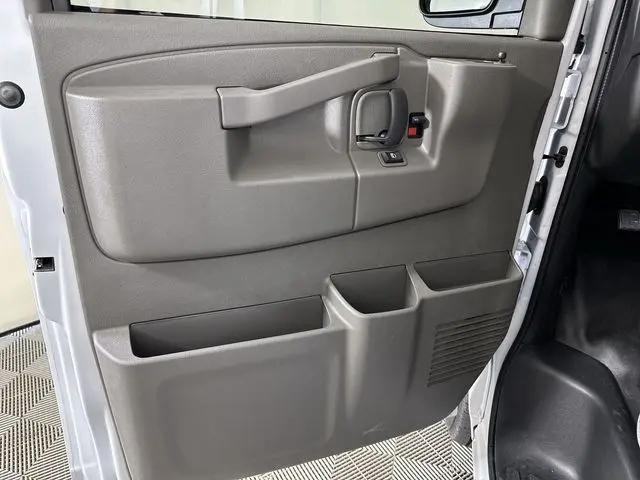 2026 GMC Savana Cargo 3500 Extended Wheelbase, Work Van, RWD