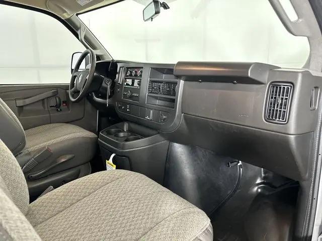 2026 GMC Savana Cargo 3500 Extended Wheelbase, Work Van, RWD