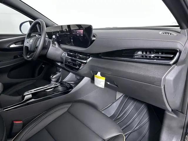 2026 Buick NV Avenir FWD