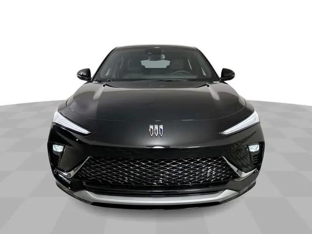 2026 Buick NV Avenir FWD