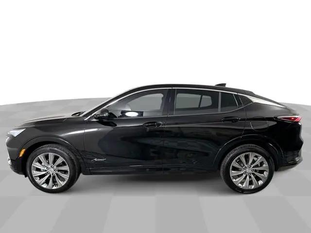 2026 Buick NV Avenir FWD