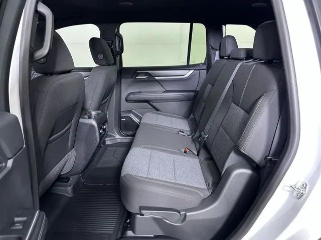 2026 GMC Acadia Elevation AWD