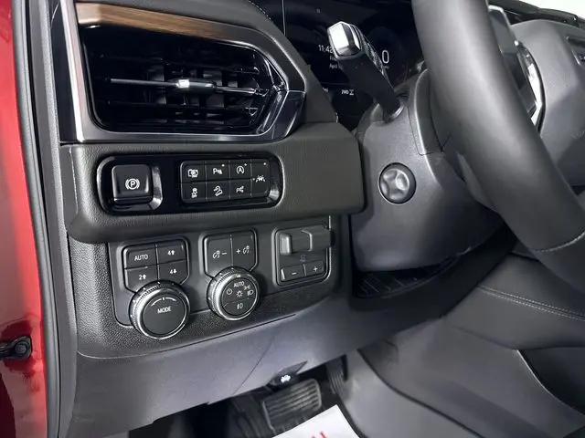 2026 GMC Yukon 4WD Denali