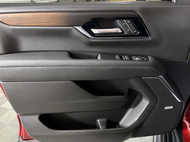 2026 GMC Yukon 4WD Denali