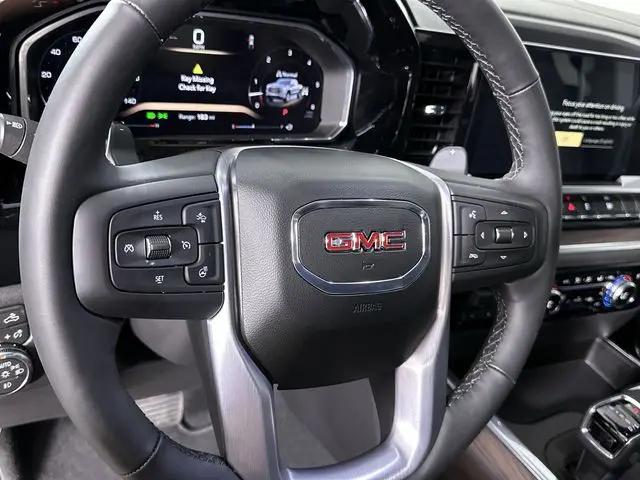 2026 GMC Sierra 1500 Crew Cab, Short Bed, SLT, 4WD