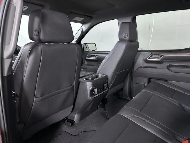 2026 GMC Sierra 1500 Crew Cab, Short Bed, SLT, 4WD