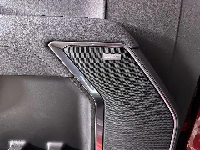 2026 GMC Sierra 1500 Crew Cab, Short Bed, SLT, 4WD