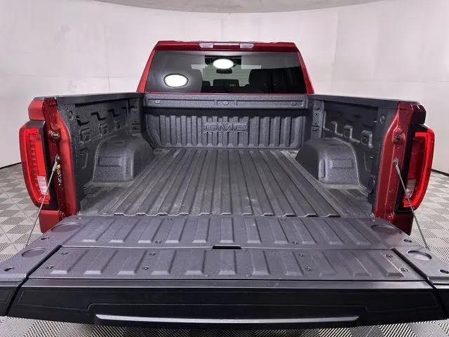 2026 GMC Sierra 1500 Crew Cab, Short Bed, SLT, 4WD