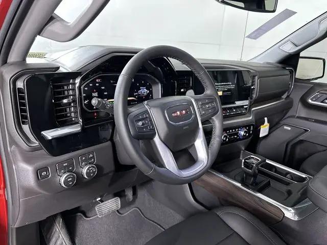 2026 GMC Sierra 1500 Crew Cab, Short Bed, SLT, 4WD
