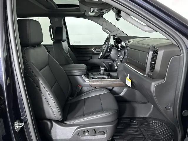 2026 GMC Sierra 1500 Crew Cab, Short Bed, SLT, 4WD