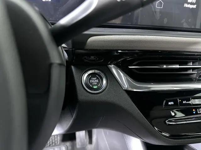 2026 Buick NV Avenir FWD