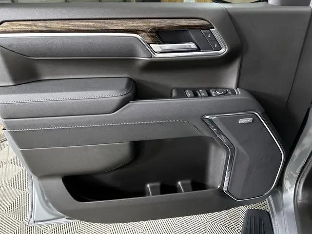 2026 GMC Sierra 1500 Crew Cab, Short Bed, Elevation, 4WD