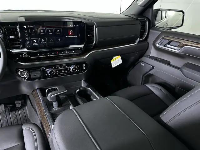 2026 GMC Sierra 1500 Crew Cab, Short Bed, Elevation, 4WD