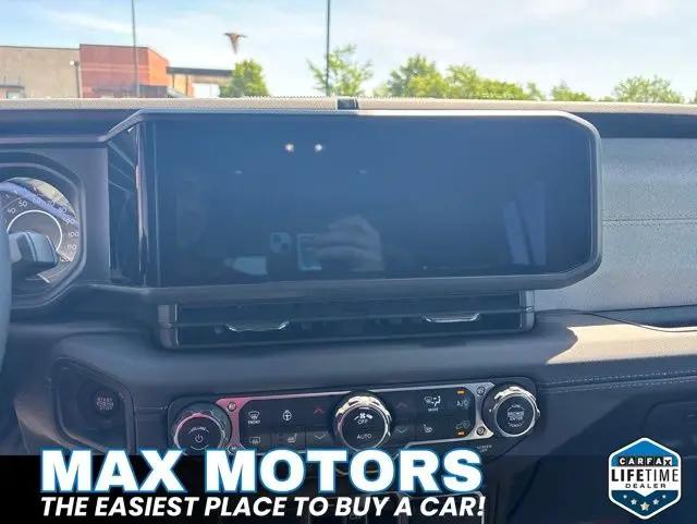 2024 Jeep Wrangler 4-Door Sahara